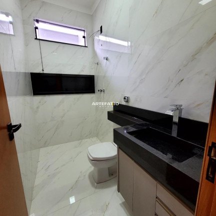 Imagem Casa com 3 Quartos à Venda, 157 m²