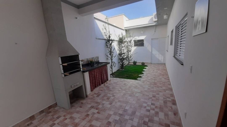 Imagem Casa com 3 Quartos à Venda, 150 m² em Wanel Ville - Sorocaba Imagem Casa com 3 Quartos à Venda, 150 m² em Wanel Ville - Sorocaba