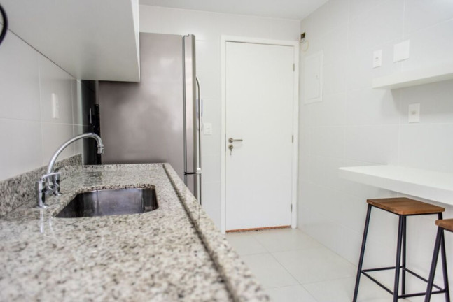 Imagem Imóvel com 3 Quartos à Venda, 85 m² em Recreio Dos Bandeirantes - Rio De Janeiro