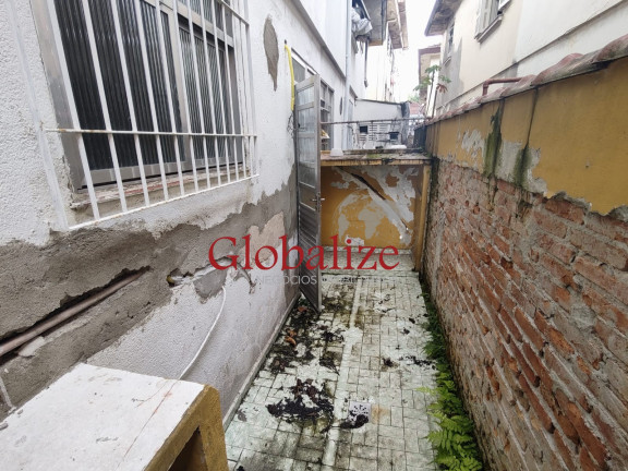 Imagem Imóvel com 2 Quartos à Venda, 75 m² em Vila Mathias - Santos