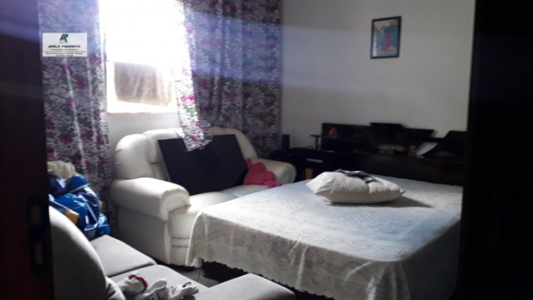 Imagem Chácara com 2 Quartos à Venda, 2.500 m² em Sorocamirim - São Roque