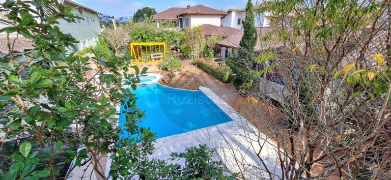 Imagem Casa com 5 Quartos à Venda, 1.070 m² em Bougainvillee V - Peruíbe