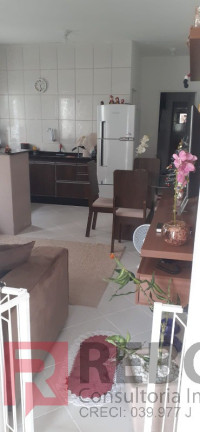 Imagem Casa com 2 Quartos à Venda,  em Balneário Paranapuã - Itanhaém
