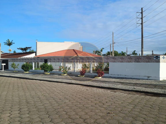 Casa com 3 Quartos à Venda, 166 m² em Centro - Guaratuba