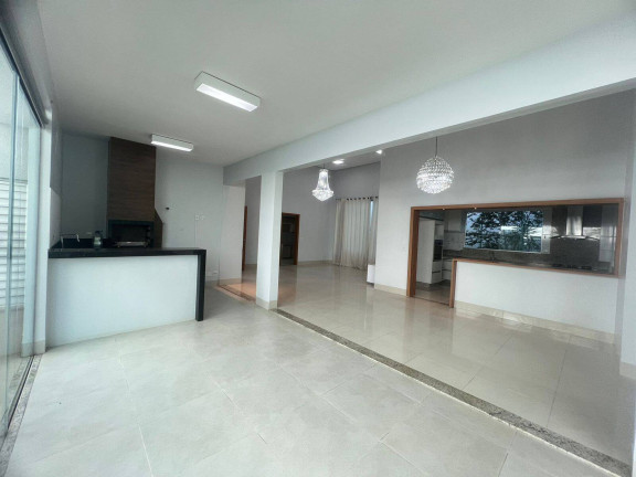 Imagem Casa com 4 Quartos à Venda, 230 m² em Jardins Verona - Goiânia