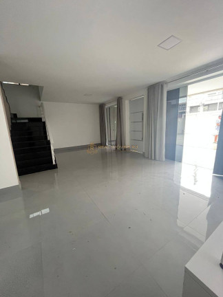 Imagem Casa com 3 Quartos à Venda, 370 m² em Recreio Dos Bandeirantes - Rio De Janeiro Imagem Casa com 3 Quartos à Venda, 370 m² em Recreio Dos Bandeirantes - Rio De Janeiro