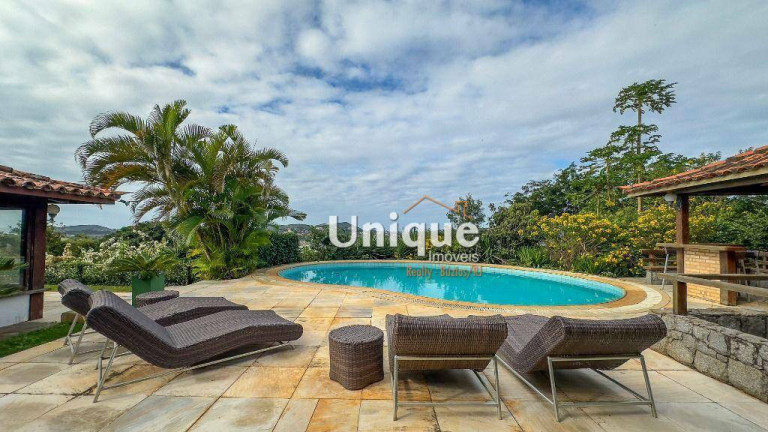 Imagem Casa com 4 Quartos à Venda, 241 m² em Ferradura - Armação Dos Búzios Imagem Casa com 4 Quartos à Venda, 241 m² em Ferradura - Armação Dos Búzios