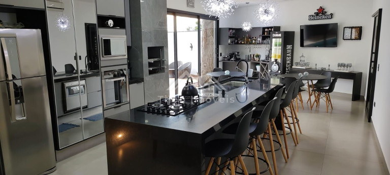 Imagem Casa com 4 Quartos à Venda, 260 m² em Wanel Ville - Sorocaba Imagem Casa com 4 Quartos à Venda, 260 m² em Wanel Ville - Sorocaba