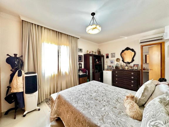 Imagem Imóvel com 4 Quartos à Venda, 140 m² em Guará I - Brasília Imagem Imóvel com 4 Quartos à Venda, 140 m² em Guará I - Brasília
