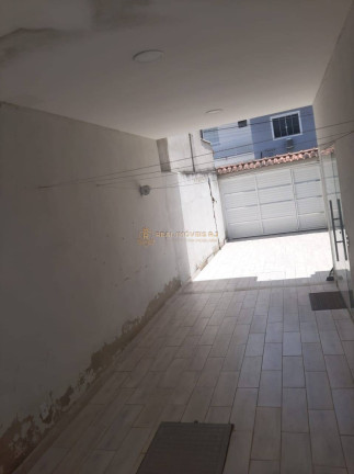 Imagem Casa com 3 Quartos à Venda, 150 m² em Jacarepaguá - Rio De Janeiro Imagem Casa com 3 Quartos à Venda, 150 m² em Jacarepaguá - Rio De Janeiro