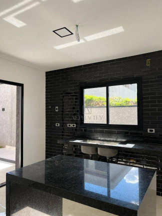 Imagem Casa com 3 Quartos à Venda, 126 m² em Villas Do Jaguari - Santana De Parnaíba Imagem Casa com 3 Quartos à Venda, 126 m² em Villas Do Jaguari - Santana De Parnaíba