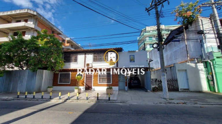 Casa com 7 Quartos à Venda, 240 m² em Vila Nova - Cabo Frio