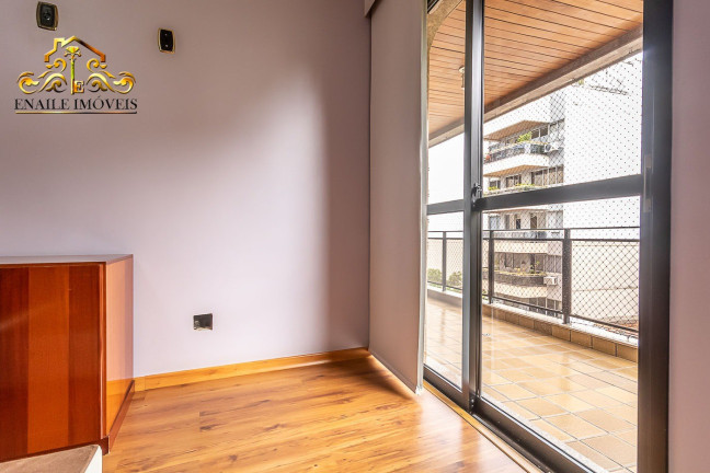 Imagem Apartamento com 4 Quartos à Venda, 220 m² em Tijuca - Rio De Janeiro Imagem Apartamento com 4 Quartos à Venda, 220 m² em Tijuca - Rio De Janeiro