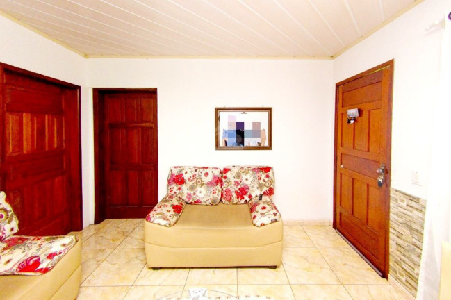Imagem Casa com 4 Quartos à Venda, 180 m² em Renascença - Santa Maria Imagem Casa com 4 Quartos à Venda, 180 m² em Renascença - Santa Maria