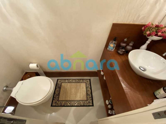 Imagem Apartamento com 3 Quartos à Venda, 220 m² em Copacabana - Rio De Janeiro Imagem Apartamento com 3 Quartos à Venda, 220 m² em Copacabana - Rio De Janeiro