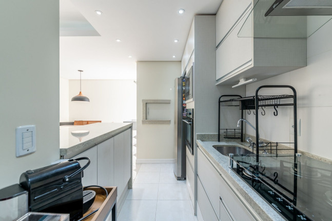 Imagem Apartamento com 2 Quartos à Venda, 111 m² em Menino Deus - Porto Alegre Imagem Apartamento com 2 Quartos à Venda, 111 m² em Menino Deus - Porto Alegre