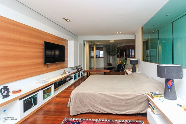 Imagem Casa com 5 Quartos à Venda, 648 m² em Tristeza - Porto Alegre