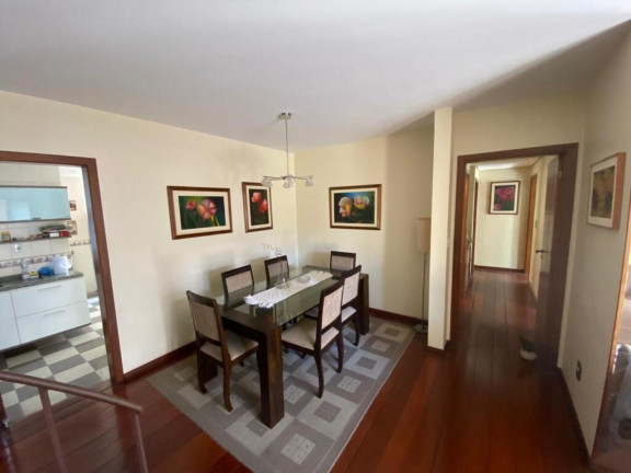 Imagem Imóvel com 3 Quartos à Venda, 215 m² em Petrópolis - Porto Alegre