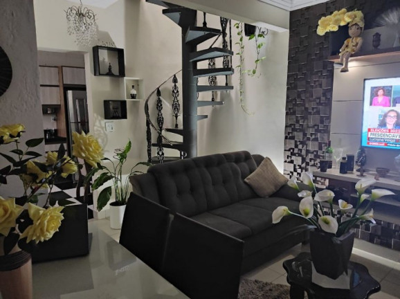 Imagem Sobrado com 3 Quartos para Alugar, 150 m² em Guilhermina - Praia Grande Imagem Sobrado com 3 Quartos para Alugar, 150 m² em Guilhermina - Praia Grande