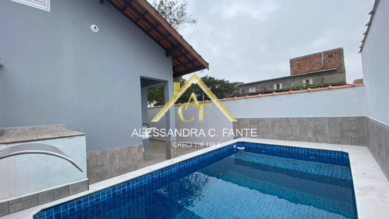 Imagem Casa com 2 Quartos à Venda, 125 m² em Tupy - Itanhaém