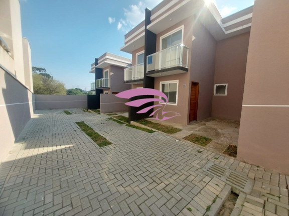 Imagem Casa com 2 Quartos à Venda, 70 m² em Campo De Santana - Curitiba Imagem Casa com 2 Quartos à Venda, 70 m² em Campo De Santana - Curitiba