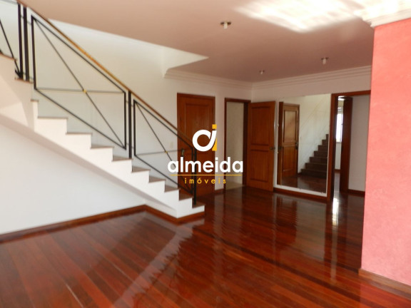 Imagem Cobertura com 4 Quartos à Venda, 204 m² em Menino Jesus - Santa Maria Imagem Cobertura com 4 Quartos à Venda, 204 m² em Menino Jesus - Santa Maria