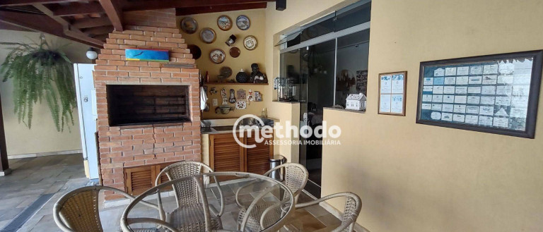 Imagem Casa com 5 Quartos à Venda, 365 m² em Nova Campinas - Campinas Imagem Casa com 5 Quartos à Venda, 365 m² em Nova Campinas - Campinas