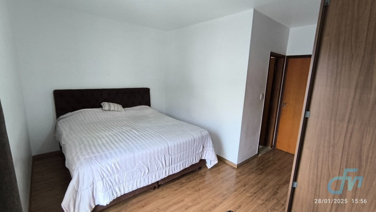 Imagem Sobrado com 3 Quartos à Venda, 141 m² em Vila Caputera - Mogi Das Cruzes