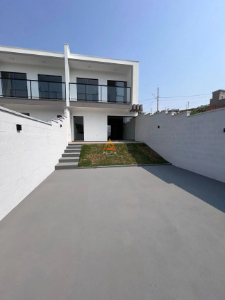 Imagem Casa com 3 Quartos à Venda, 140 m²