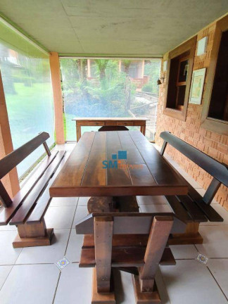Imagem Casa com 6 Quartos à Venda, 454 m² em Recanto Araucária - Campos Do Jordão