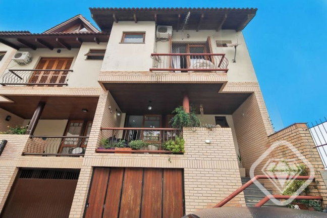 Imagem Casa com 3 Quartos à Venda, 183 m² em Ipanema - Porto Alegre