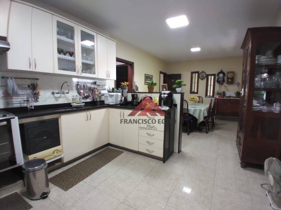 Imagem Casa com 3 Quartos à Venda, 82 m² em Centro - São Gonçalo Imagem Casa com 3 Quartos à Venda, 82 m² em Centro - São Gonçalo
