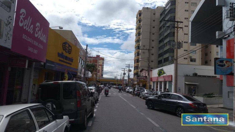 Imagem Apartamento com 2 Quartos à Venda, 62 m² em Centro - Caldas Novas