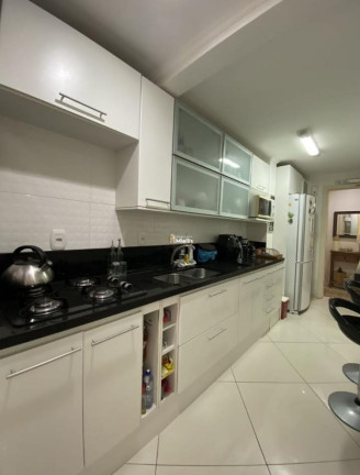 Imagem Imóvel com 2 Quartos à Venda, 79 m² em Floresta - Porto Alegre Imagem Imóvel com 2 Quartos à Venda, 79 m² em Floresta - Porto Alegre