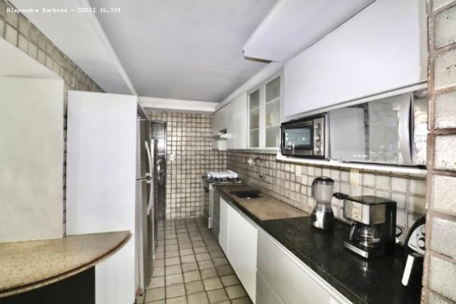 Imagem Apartamento com 4 Quartos à Venda, 244 m² em Boa Viagem - Recife