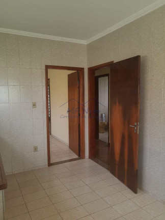 Imagem Casa com 2 Quartos à Venda, 124 m² em Jardim Ferrarezzi - Pirassununga