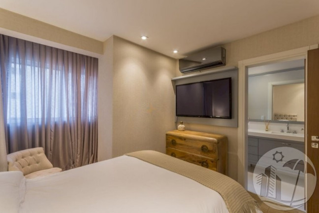 Imagem Apartamento com 4 Quartos à Venda, 191 m² em Centro - Balneário Camboriú