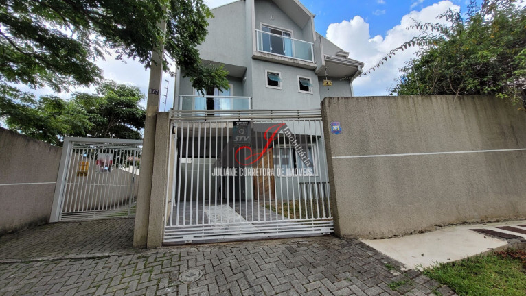 Sobrado com 3 Quartos à Venda, 134 m² em Santo Inácio - Curitiba