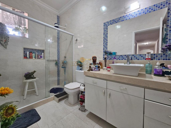 Imagem Apartamento com 2 Quartos à Venda, 75 m² em Várzea - Teresópolis