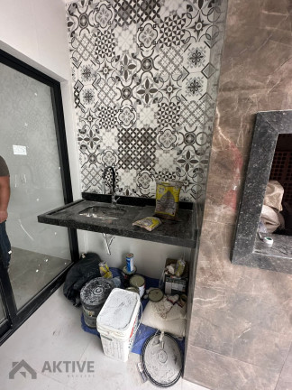 Imagem Casa de Condomínio com 3 Quartos à Venda, em Horto Florestal - Sorocaba Imagem Casa de Condomínio com 3 Quartos à Venda, em Horto Florestal - Sorocaba