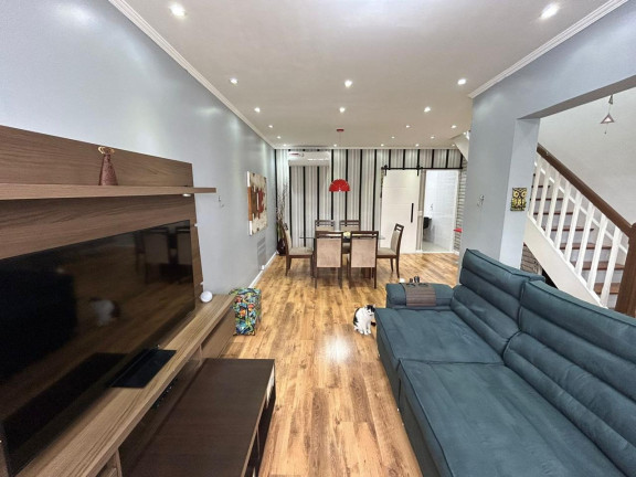 Imagem Sobrado com 3 Quartos à Venda, 180 m² em Cambuci - Sp