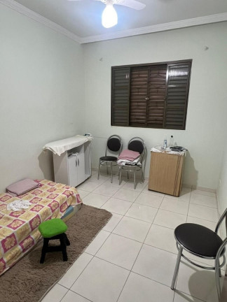 Imagem Casa com 3 Quartos à Venda, 156 m² em Parque Residencial Quebec - Maringa