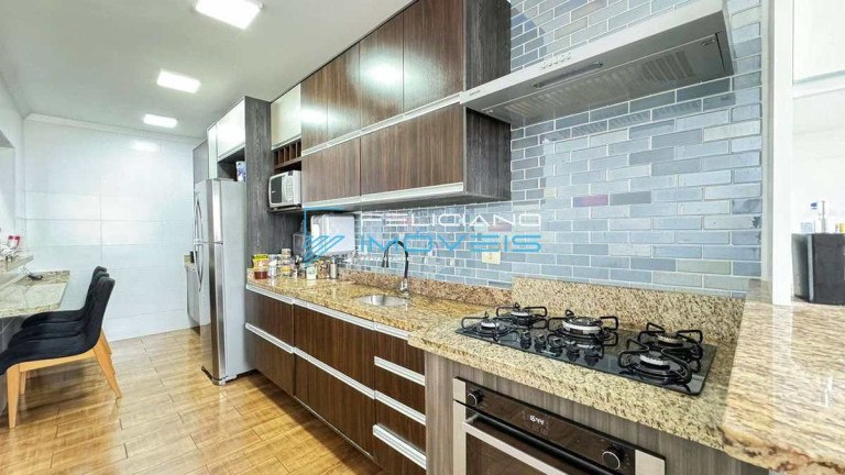 Imagem Apartamento com 2 Quartos à Venda, 100 m² em Guilhermina - Praia Grande Imagem Apartamento com 2 Quartos à Venda, 100 m² em Guilhermina - Praia Grande
