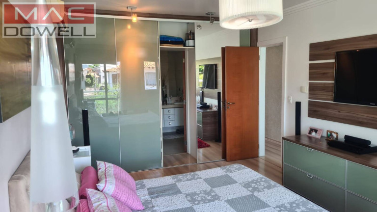 Imagem Casa com 3 Quartos à Venda, 360 m² em Camboinhas / Niterói / Rj - Niterói Imagem Casa com 3 Quartos à Venda, 360 m² em Camboinhas / Niterói / Rj - Niterói