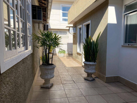 Imagem Casa com 4 Quartos à Venda, 362 m² em Laranjal - Volta Redonda Imagem Casa com 4 Quartos à Venda, 362 m² em Laranjal - Volta Redonda