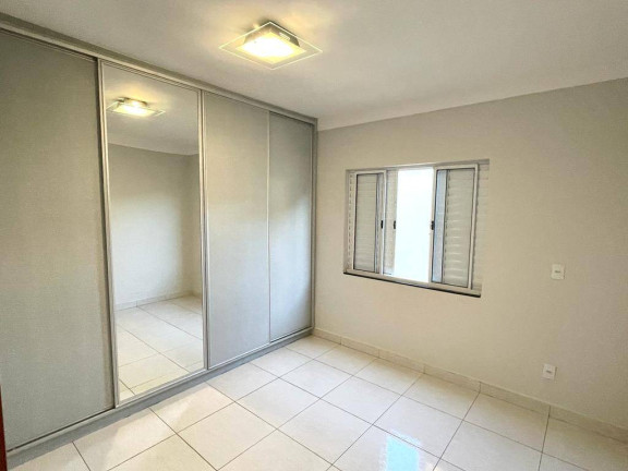 Imagem Casa com 4 Quartos à Venda, 250 m² em Setor Faiçalville - Goiânia Imagem Casa com 4 Quartos à Venda, 250 m² em Setor Faiçalville - Goiânia