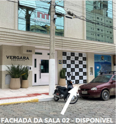 Sala Comercial à Venda, 59 m² em Meia Praia - Itapema
