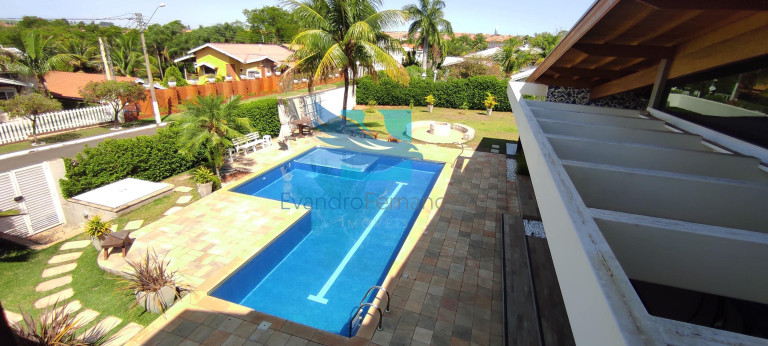 Imagem Casa com 6 Quartos à Venda, 466 m² em Jardim Botânico Militar - São Pedro