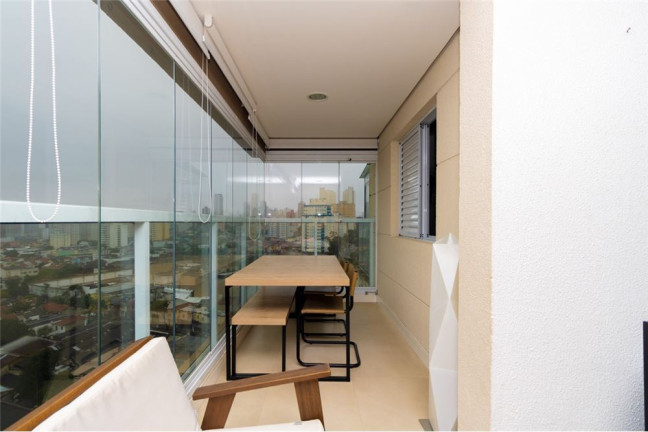 Imagem Imóvel com 1 Quarto à Venda, em Cambuci - São Paulo Imagem Imóvel com 1 Quarto à Venda, em Cambuci - São Paulo