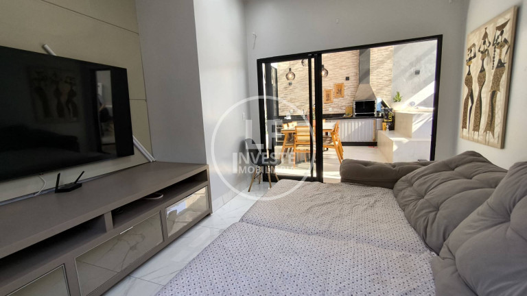 Imagem Casa com 3 Quartos à Venda, 300 m² em Residencial Brisas Da Mata - Goiânia Imagem Casa com 3 Quartos à Venda, 300 m² em Residencial Brisas Da Mata - Goiânia